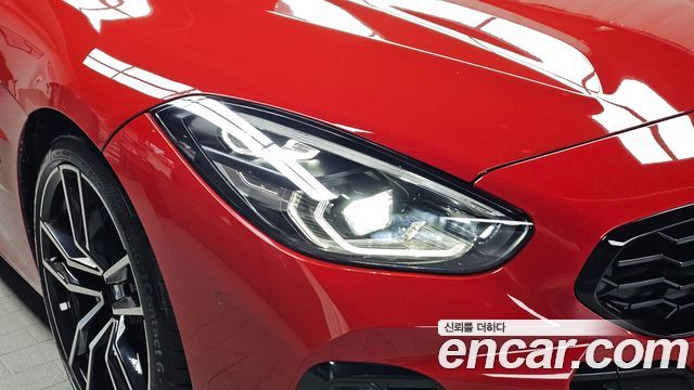 BMW Z4 2023 — photo 8
