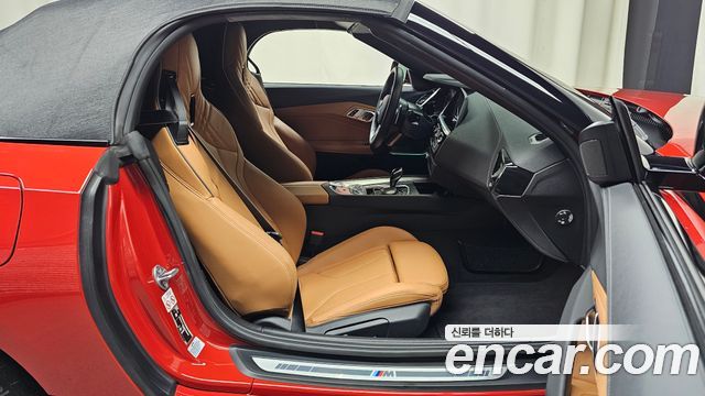BMW Z4 2023 — photo 16