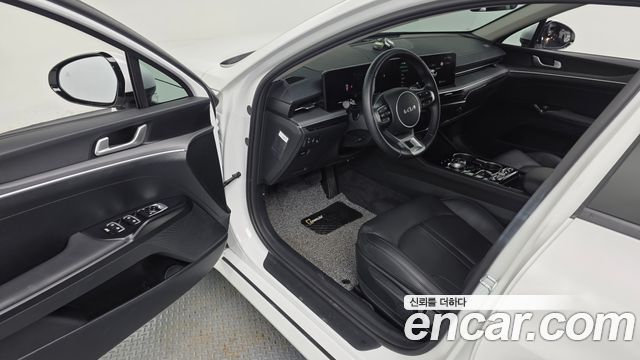 Kia K5 2026 — photo 13