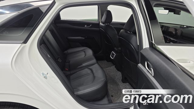 Kia K5 2026 — photo 18