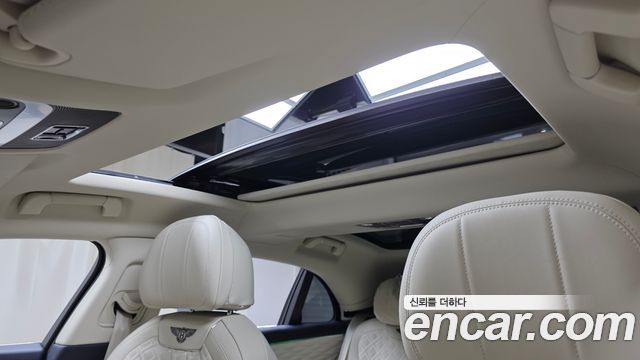 Bentley Flying Spur 2022 — photo 23