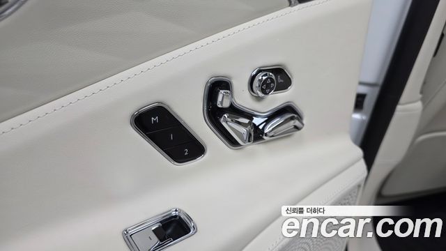 Bentley Flying Spur 2022 — photo 30