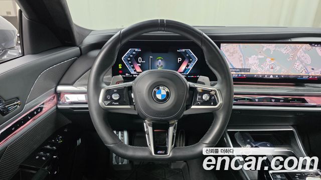 BMW 7-Series 2023 — photo 20