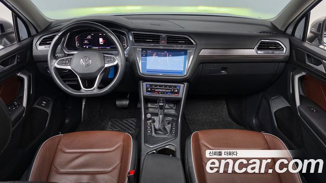 Volkswagen Tiguan 2022 — photo 10