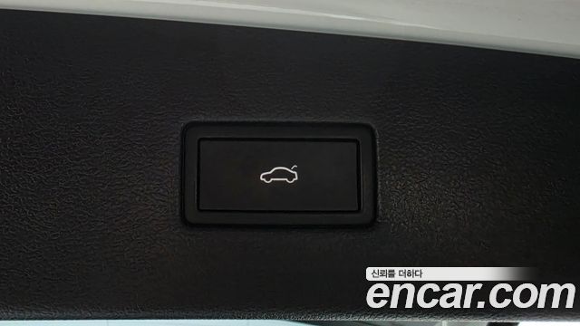 Volkswagen Tiguan 2022 — photo 21