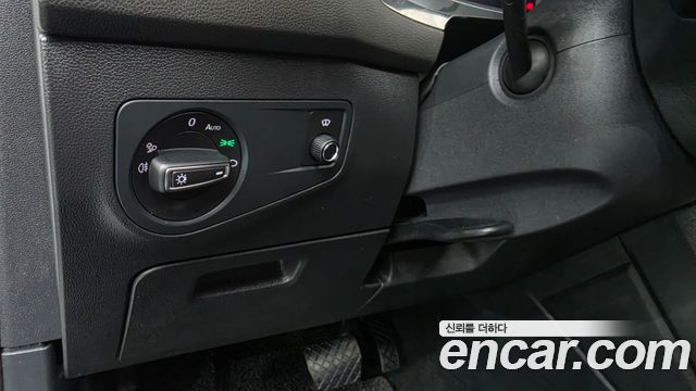 Volkswagen Tiguan 2022 — photo 31