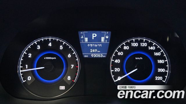 Hyundai Accent 2015 — photo 11