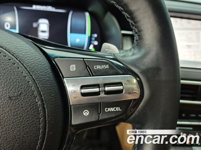 Kia K7 2020 — photo 17