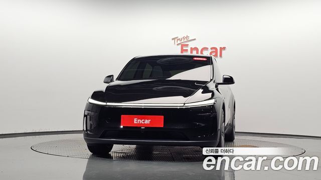 Tesla Model Y 2025 — photo 3