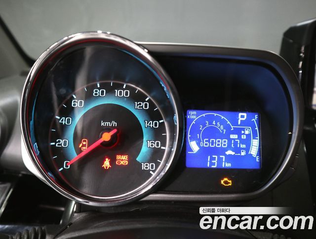 Chevrolet Korea Spark 2015 — photo 5