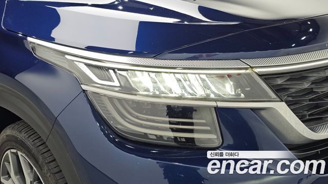 Kia Seltos 2020 — photo 8