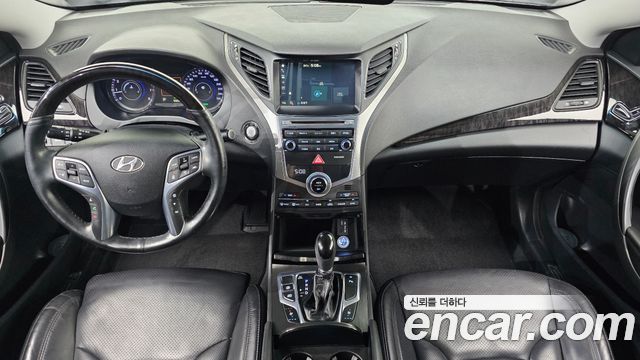 Hyundai Grandeur 2015 — photo 10