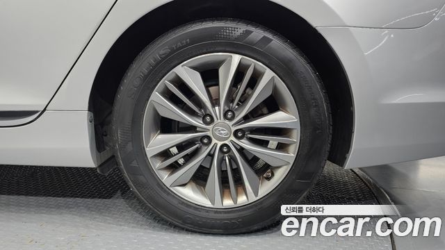 Hyundai Grandeur 2015 — photo 7