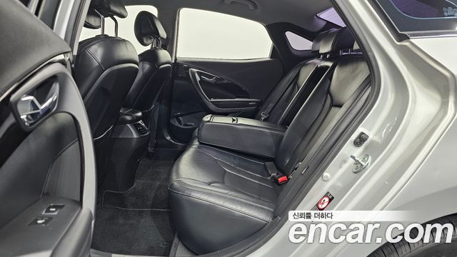 Hyundai Grandeur 2015 — photo 27