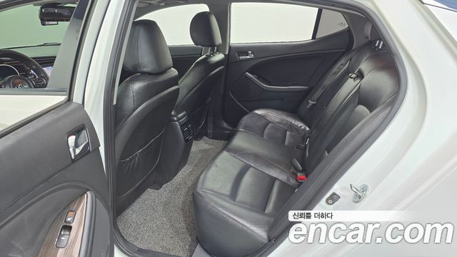 Kia K5 2014 — photo 11
