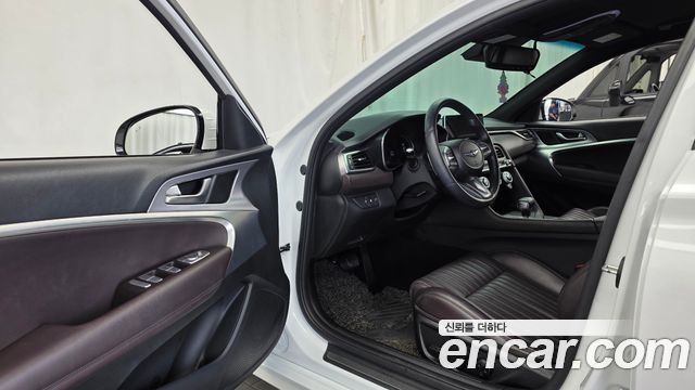 Genesis G70 2021 — photo 13
