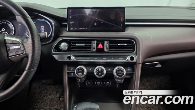 Genesis G70 2021 — photo 20