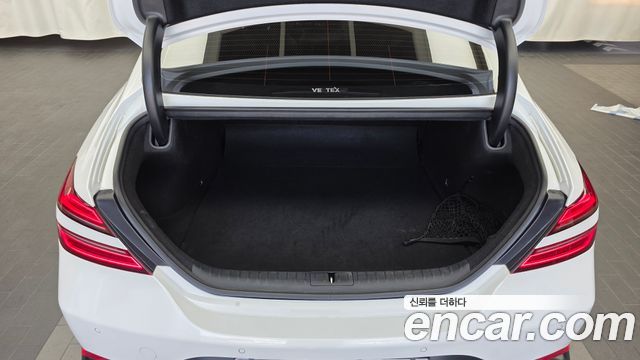 Genesis G70 2021 — photo 26