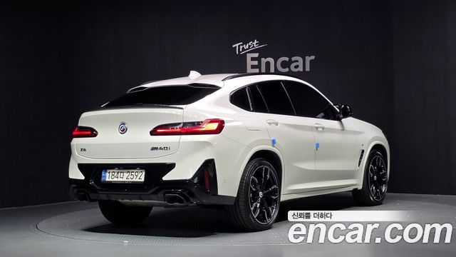 BMW X4 2023 — photo 2