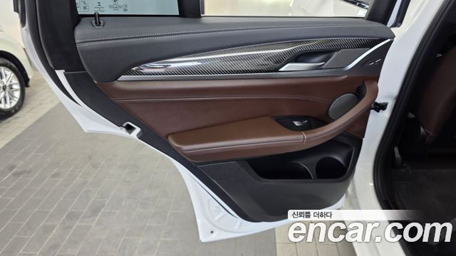 BMW X4 2023 — photo 15