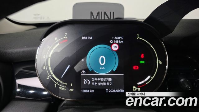 Mini Cooper 2024 — photo 11