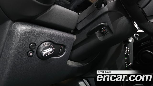 Mini Cooper 2024 — photo 25
