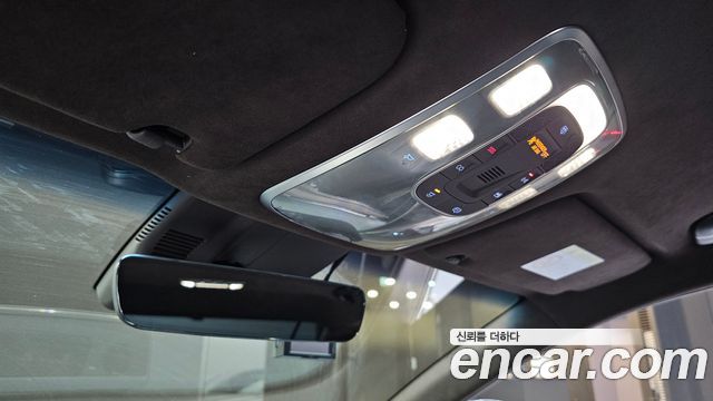 Genesis G80 2021 — photo 33