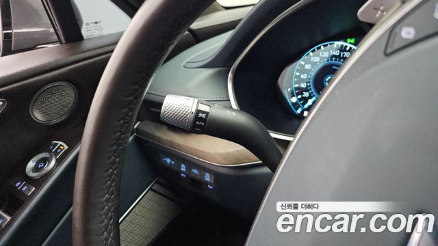 Genesis G80 2021 — photo 34