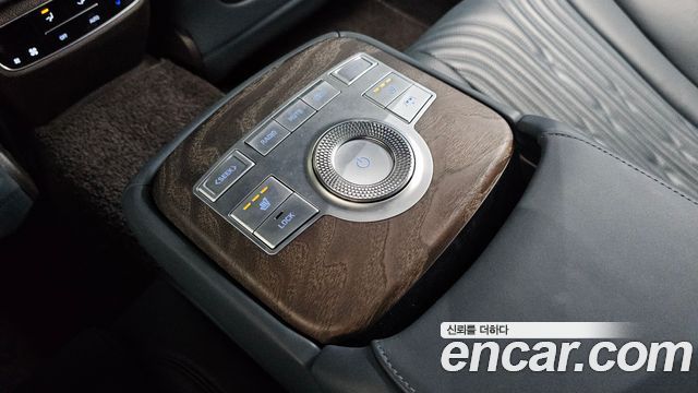 Genesis G80 2021 — photo 37
