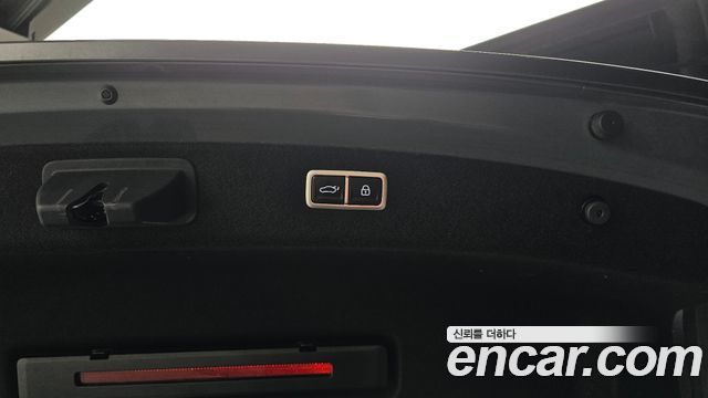 Genesis G80 2021 — photo 42