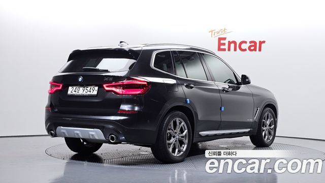 BMW X3 2018 — photo 2