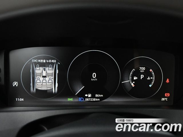 Jaguar XE 2018 — photo 8