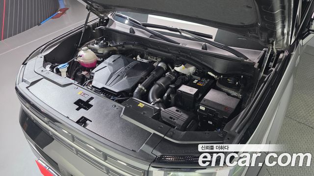 Hyundai Santafe 2025 — photo 6