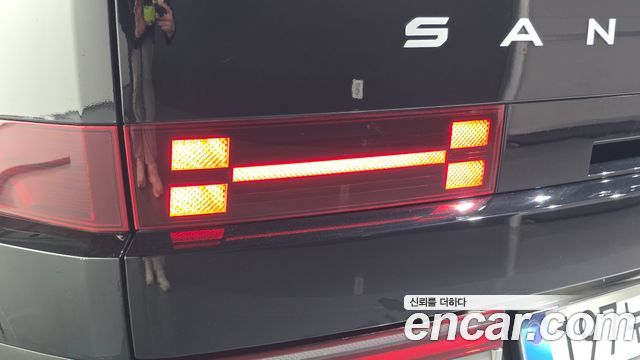 Hyundai Santafe 2025 — photo 9