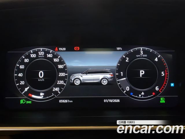 Land Rover Range Rover Sport 2018 — photo 8