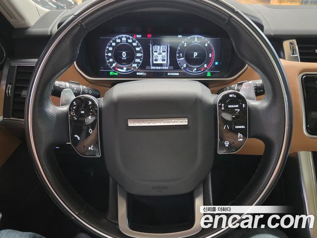 Land Rover Range Rover Sport 2018 — photo 13