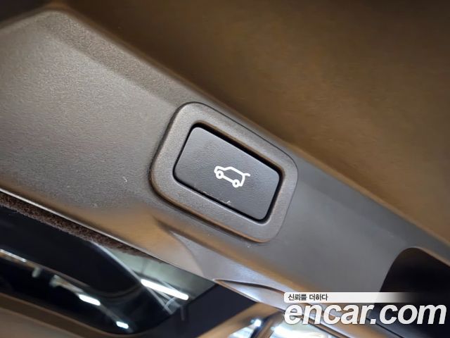 Land Rover Range Rover Sport 2018 — photo 20