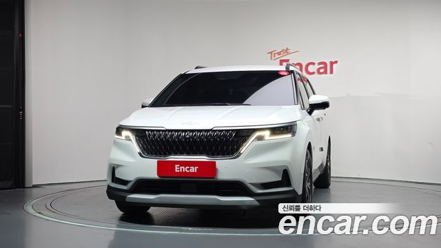 Kia Canival 2022 — photo 3