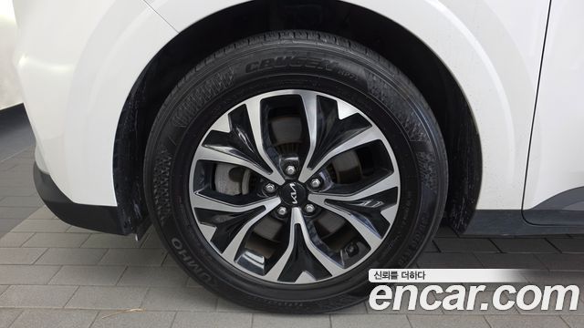 Kia Canival 2022 — photo 5