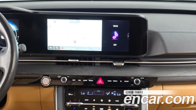 Kia Canival 2022 — photo 20