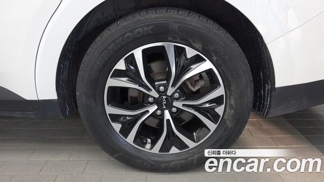 Kia Canival 2022 — photo 7