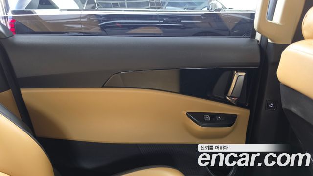 Kia Canival 2022 — photo 15