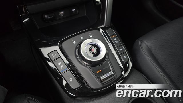 Kia Seltos 2025 — photo 12