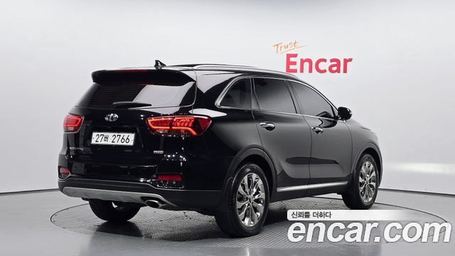 Kia Sorento 2018 — photo 2