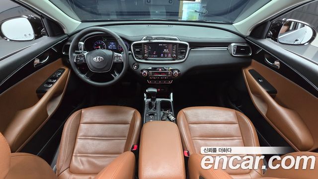 Kia Sorento 2018 — photo 10