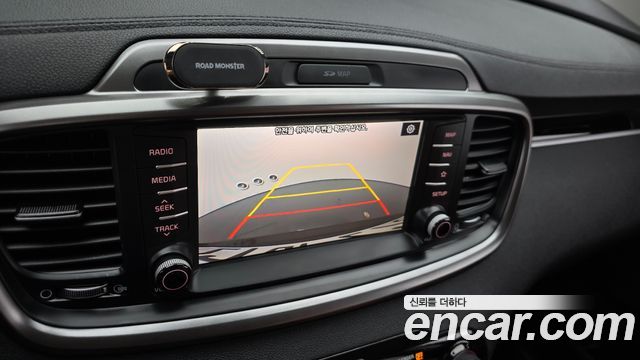 Kia Sorento 2018 — photo 20
