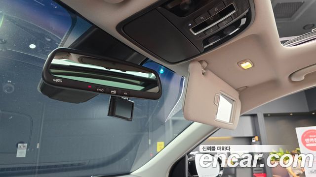 Kia Sorento 2018 — photo 27