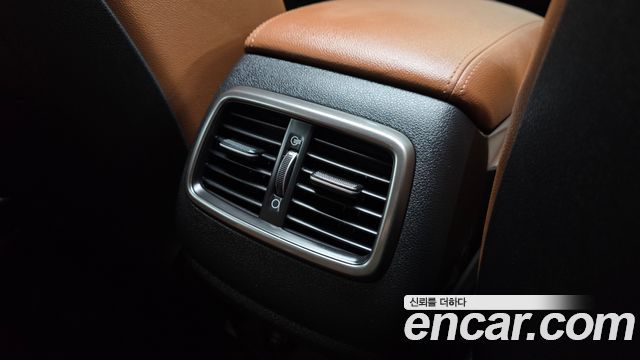 Kia Sorento 2018 — photo 32