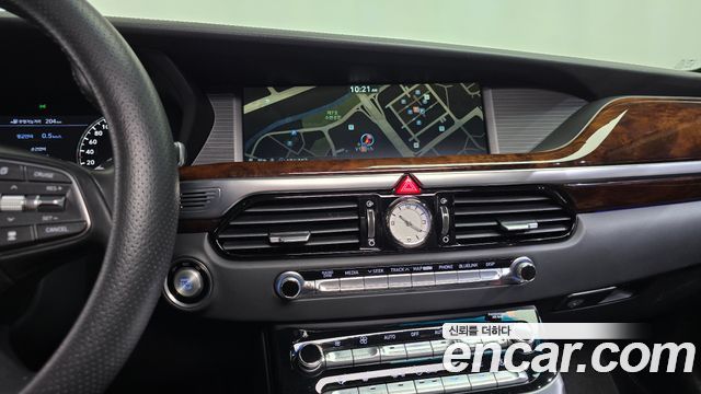 Genesis EQ900 2016 — photo 12