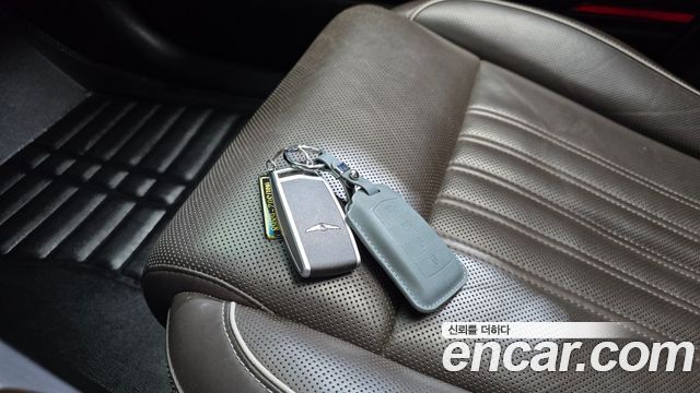 Genesis EQ900 2016 — photo 15